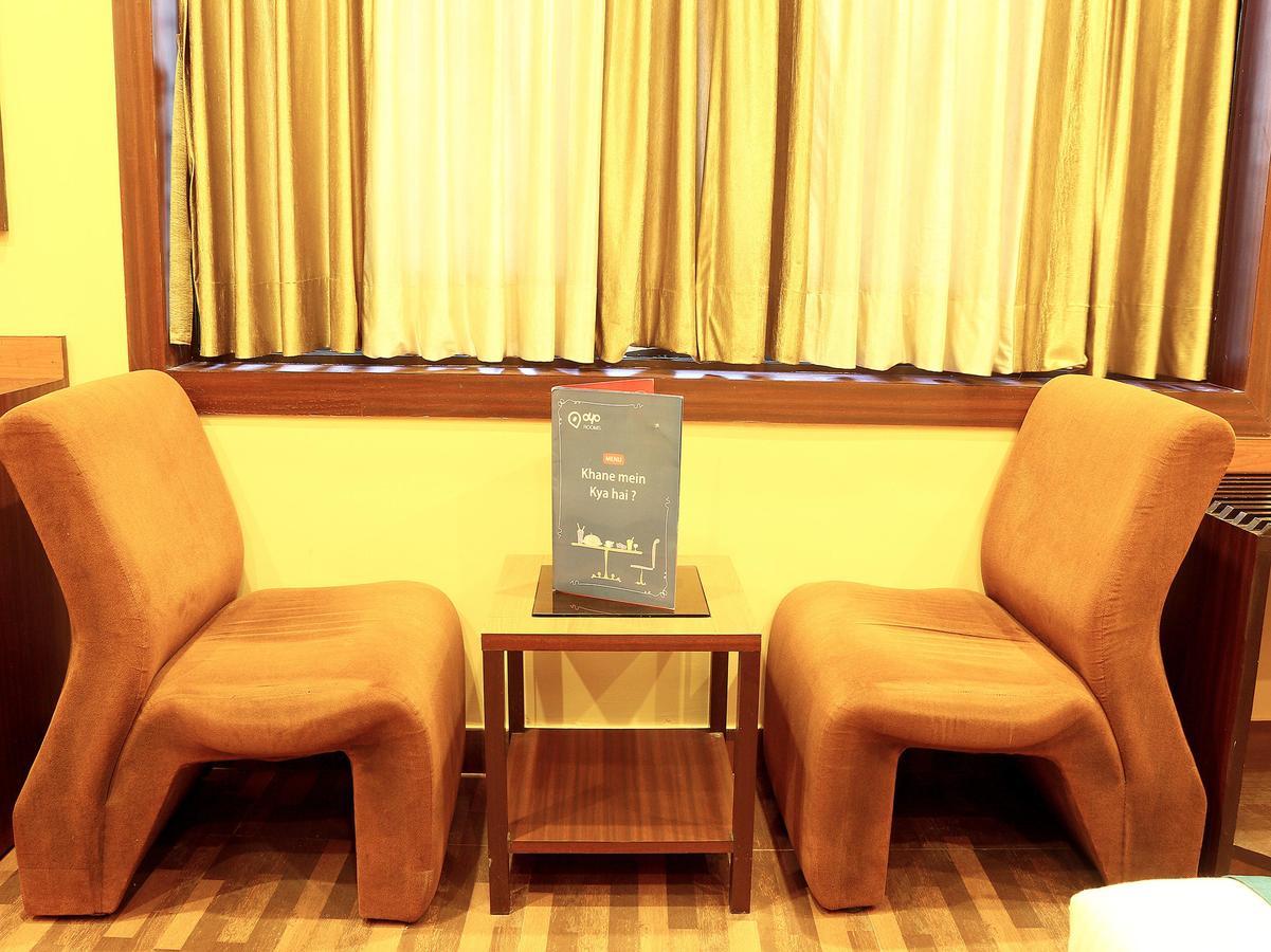 Hotel Trimoorti Колката Екстер'єр фото